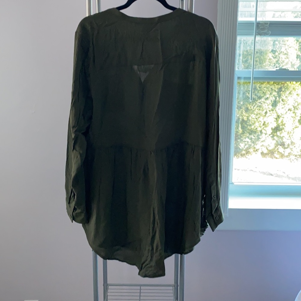 Top - Picture 3 of 3